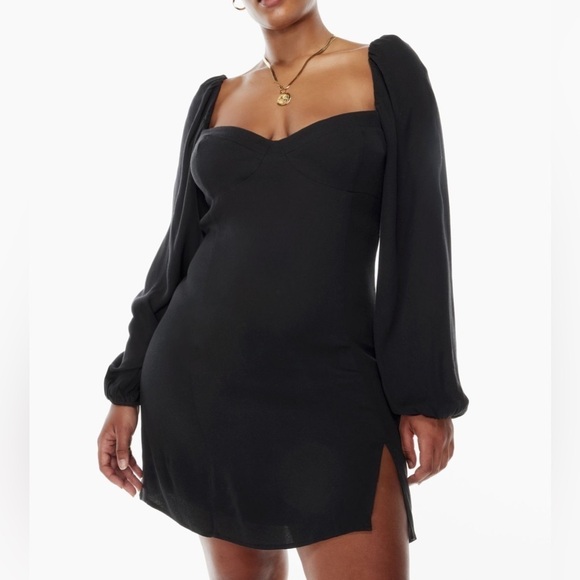 Aritzia Wilfred Novella Puff Long Sleeve Mini Dress in Black - Picture 3 of 12